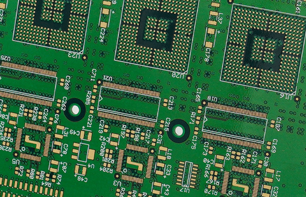 Cum să adăugați imprimare pe mătase la dispozitivele SMT în designul PCB?