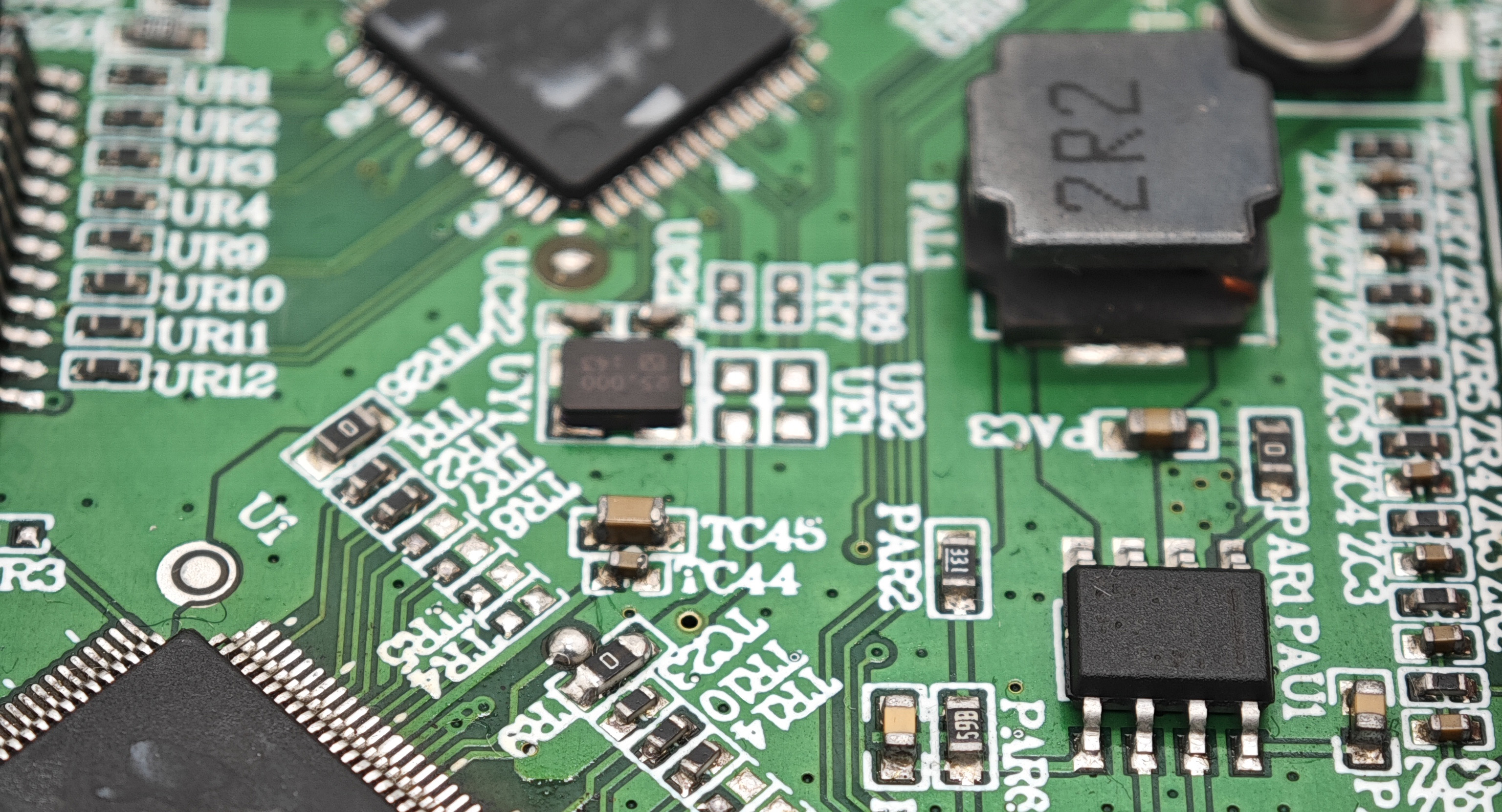 Cum să gestionați reclamațiile și feedbackul clienților în procesarea PCBA