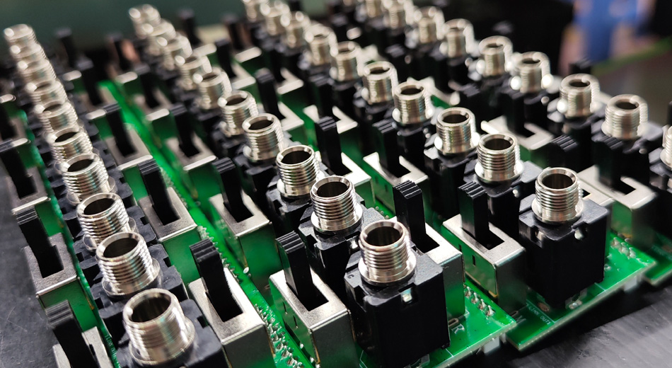 Cum fabricile PCBA pot îmbunătăți calitatea serviciilor prin managementul satisfacției clienților