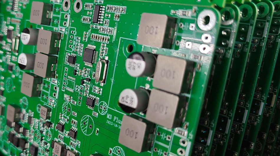 Cum se evaluează capacitățile de prelucrare a materialelor speciale ale fabricilor de PCBA?