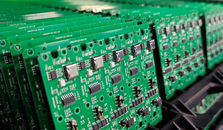 Cum să utilizați instrumentele de evaluare a capacității pentru a selecta cea mai bună fabrică de PCBA?