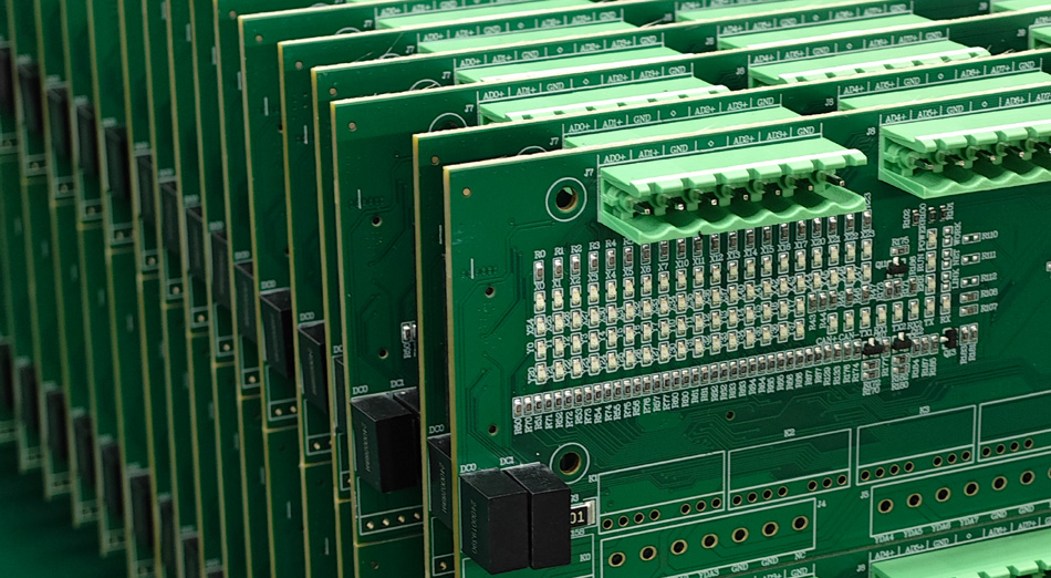 Cum pot fabricile PCBA să sporească încrederea clienților prin povești de succes?