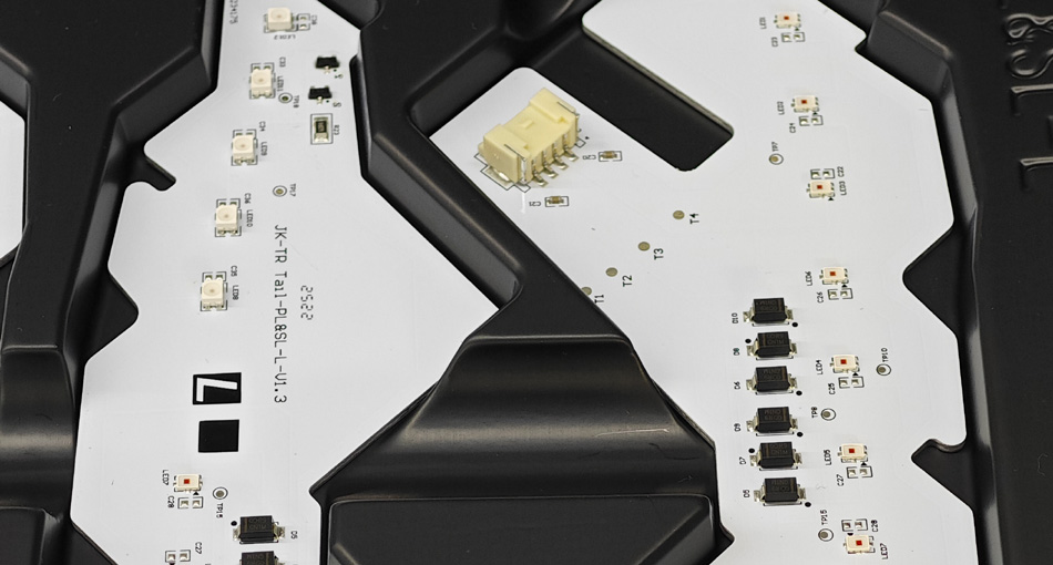 Se discută despre controlul costurilor și strategiile de parteneriat pe termen lung pentru fabricile PCBA